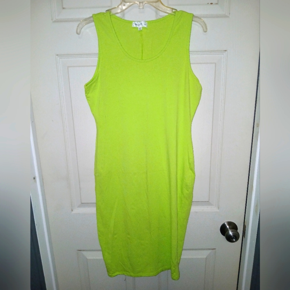 Love J Sleeveless Lime Green Dress
